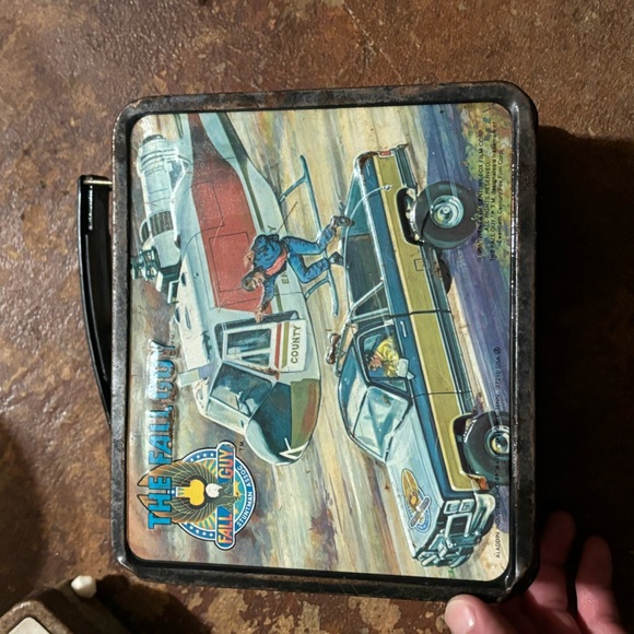 Vintage Aladdin Industries 1981 The Fall Guy Tin Flip-Top Lunchbox w/Thermos - Picture 15 of 17